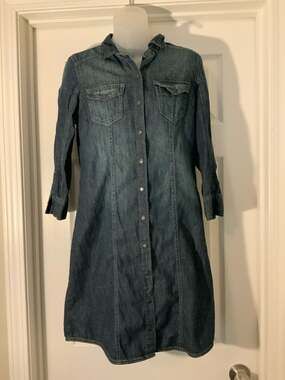 Calvin Klein Jeans Women's Snap Front Long Sleeve Denim Shirt Dress